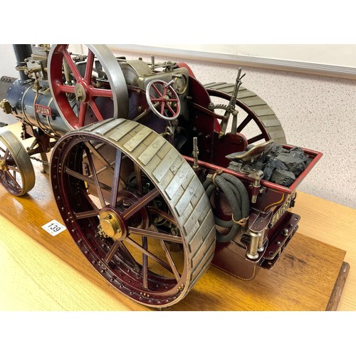 139 - VINTAGE HAND BUILT AND ENGINEERED  1.25 SCALE STEAM MODEL TRACTION ENGINE IN GLASS CASE H16” L23” W1... 