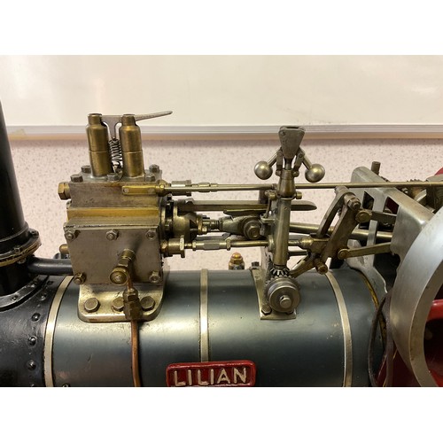 139 - VINTAGE HAND BUILT AND ENGINEERED  1.25 SCALE STEAM MODEL TRACTION ENGINE IN GLASS CASE H16” L23” W1... 