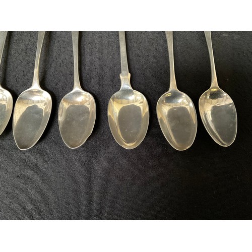 147 - 10 HALLMARKED SILVER GEORGIAN AND LATER TEA SPOONS