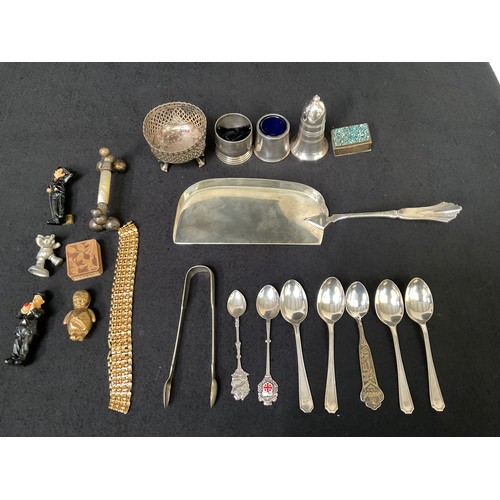 153 - QTY OF SILVER PLATED ITEMS COLLECTORS SPOONS PILL BOX ETC