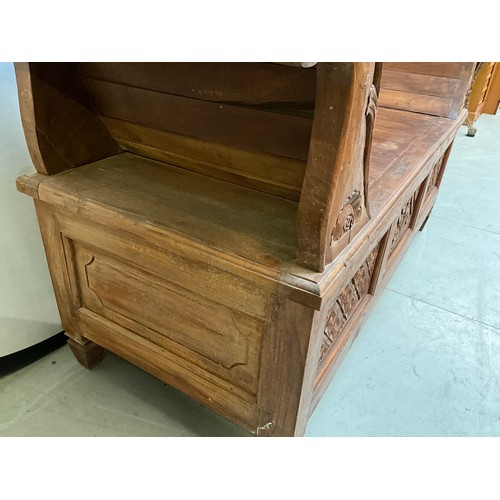 233 - CARVED CANVER WOOD SETTLE WITH STORAGE TO BASE H33” L53L D21”