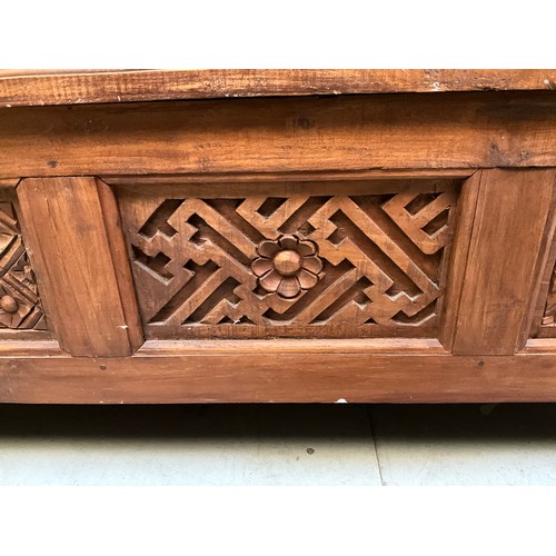 233 - CARVED CANVER WOOD SETTLE WITH STORAGE TO BASE H33” L53L D21”