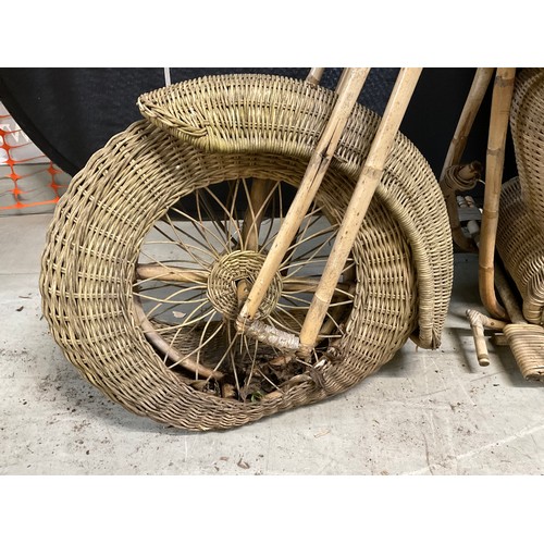 165 - WICKER WOVEN MODEL MOTOR BIKE A/F