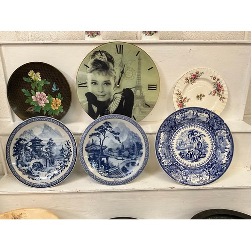 212 - BOX OF CHINA PLATES PEDASTAL ETC