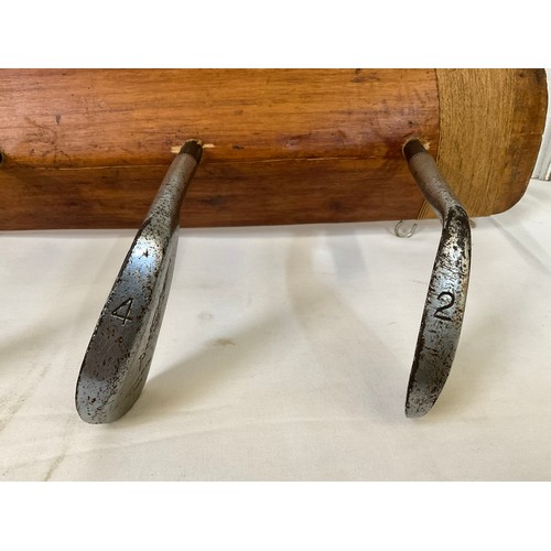 193 - CRICKET BAT AND GOLF CLUB COAT RACK