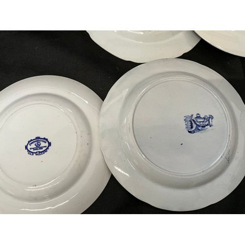 13 - A BOX OF VICTORIAN BLUE AND WHITE CHINA TO INCLUDE TERRINES WILLOW PATTERN PLATES ETC