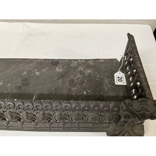 20 - VICTORIAN CAST IRON FRET WORK FENDER