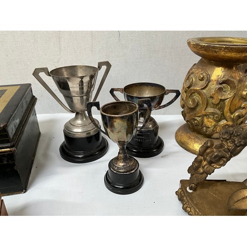 38 - A BOX OF COLLECTABLES TO INCLUDE GILT SHELF CASED BINOCULARS VINTAGE CASH TILL SILVER PLATED TROPHIE... 