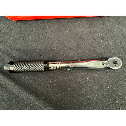 50 - QUARTER INCH TORQUE WRENCH IN CASE