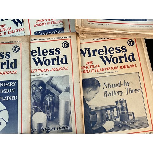 54 - A QUANTIY OF VINTAGE THE WIRELESS WORLD JOURNALS/MAGAZINES