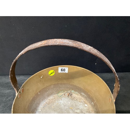 60 - HEAVY VICTORIAN BRASS JAM PAN