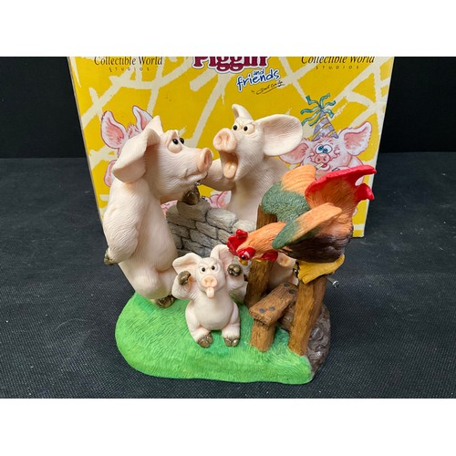 81 - A BOXED PIGGIN AND FRIENDS LIMITED EDITION PIGGIN NEIGHBOURS FIGURE