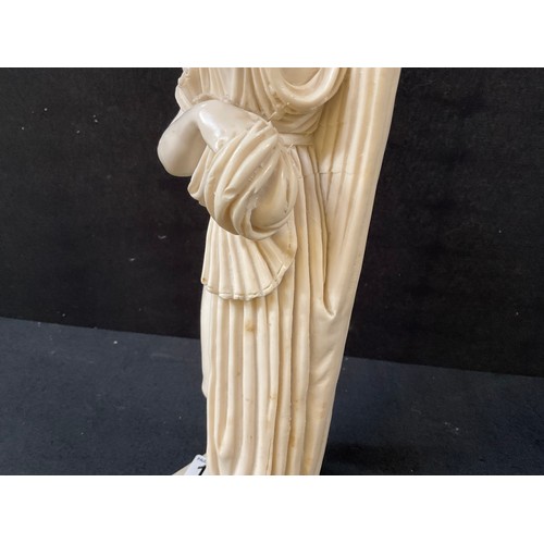 126 - GRECIAN LADY FIGURE