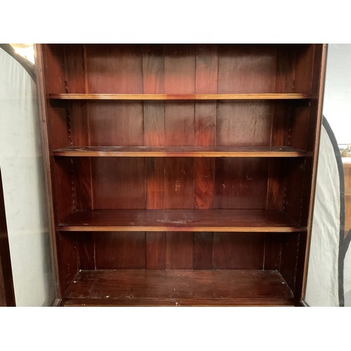 289 - VICTORIAN MAHOGANY BOOKCASE WITH 2 GLASS DOORS TO TOP AND 2 PANELLED DOORS TO BASE H84