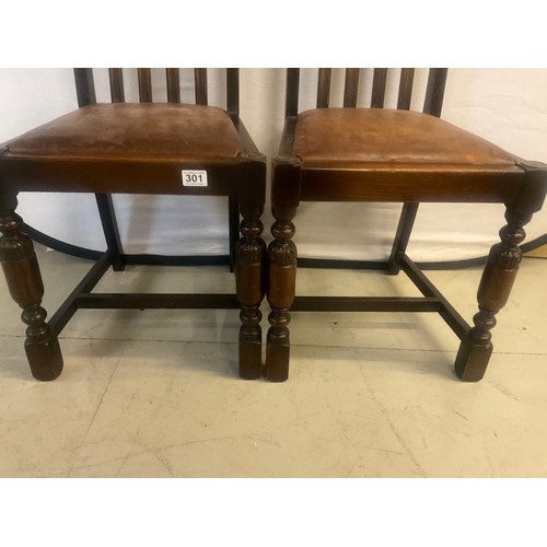 301 - PAIR OF VINTAGE OAK DINING CHAIRS