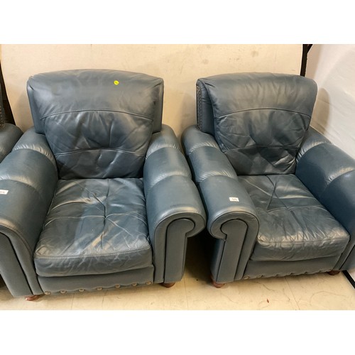 315 - BLUE LEATHER 3PCE SUITE TO INCLUDE 3STR SETTEE AND 2 MATCHING ARMCHAIRS