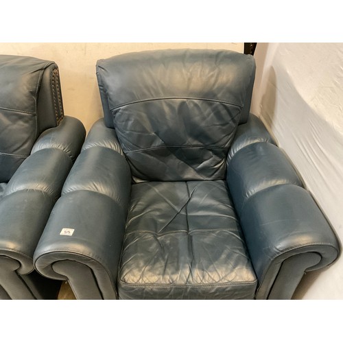 315 - BLUE LEATHER 3PCE SUITE TO INCLUDE 3STR SETTEE AND 2 MATCHING ARMCHAIRS