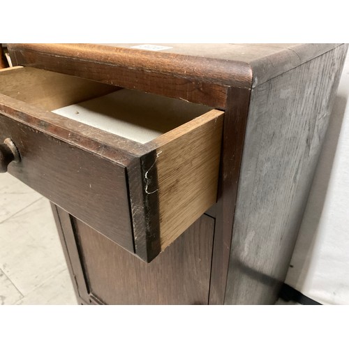 328 - DARK OAK BEDSIDE CABINET WITH SINGLE DRAWER OVER SINGLE DOOR H26