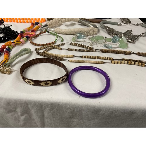 21 - BOX OF COSTUME JEWELLERY