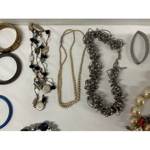 21 - BOX OF COSTUME JEWELLERY