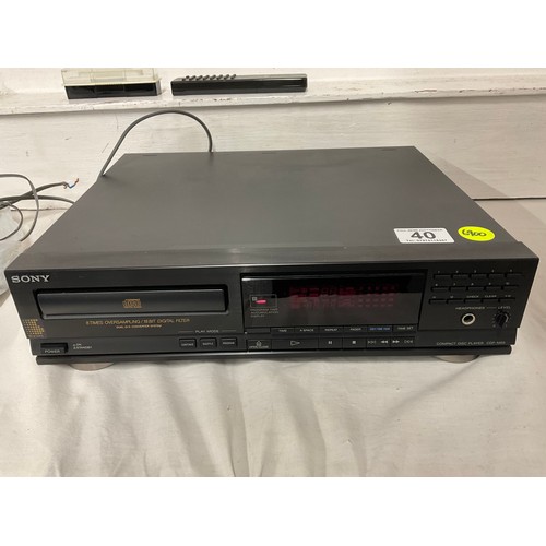 40 - SONY COMPACT DISC PLAYER