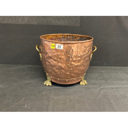 Lot 25        
