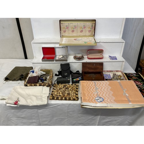 Lot 27        