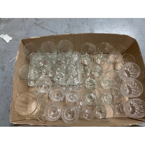 70 - 2 BOXES OF GLASSWARE TO INCLUDE DRINKING GLASSES, JUG, FRUIT BOWL, ROSE BOWL ETC