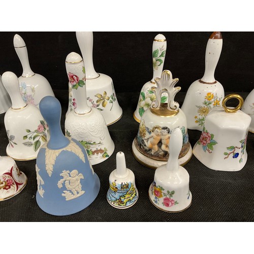 82 - BASKET TO INCLUDE QTY CHINA BELLS TO INCLUDE COALPORT, CROWN STAFFORDSHIRE, PARAGPON, ROYAL ALBERT O... 
