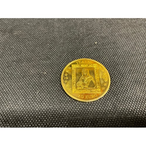 102 - ONE 10 EURO COIN FOUR 20 EURO COINS AND THREE 25 EURO COINS