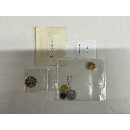 103 - A QUANTITY OF MIXED FOREIGN COINAGE