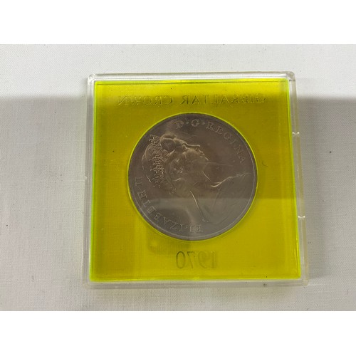 104 - A QUANTITY OF MIXED FORIEGN COINAGE