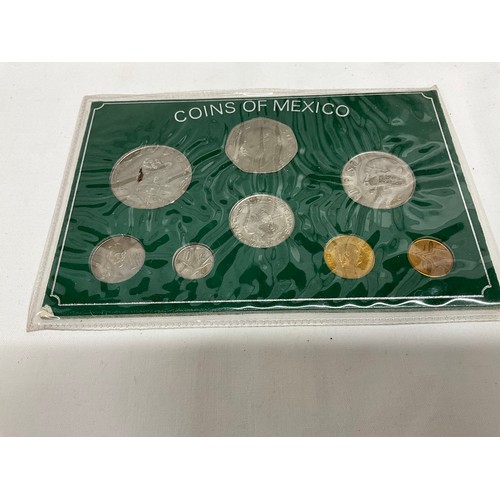 104 - A QUANTITY OF MIXED FORIEGN COINAGE