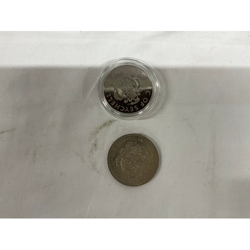 104 - A QUANTITY OF MIXED FORIEGN COINAGE