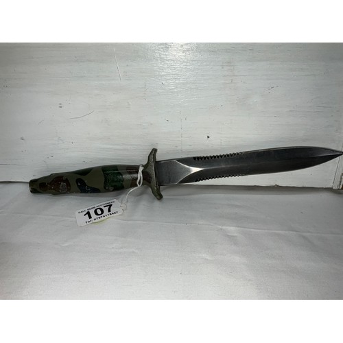 107 - MILLITARY JAPANESE DAGGER