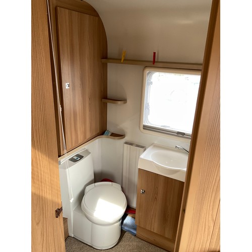 522 - 2015 BAILEY UNICORN III MADRID SINGLE AXLE 3 BERTH TOURING CARAVAN WITH FITTED MOTOR MOVER,SERVICE H... 