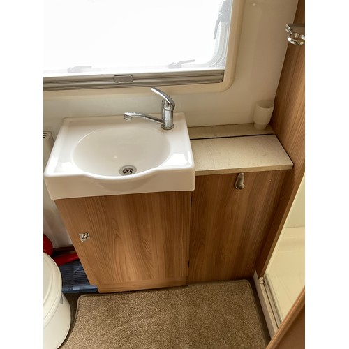 522 - 2015 BAILEY UNICORN III MADRID SINGLE AXLE 3 BERTH TOURING CARAVAN WITH FITTED MOTOR MOVER,SERVICE H... 