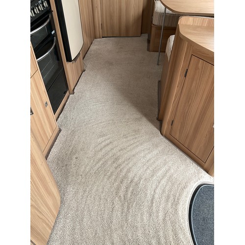 522 - 2015 BAILEY UNICORN III MADRID SINGLE AXLE 3 BERTH TOURING CARAVAN WITH FITTED MOTOR MOVER,SERVICE H... 
