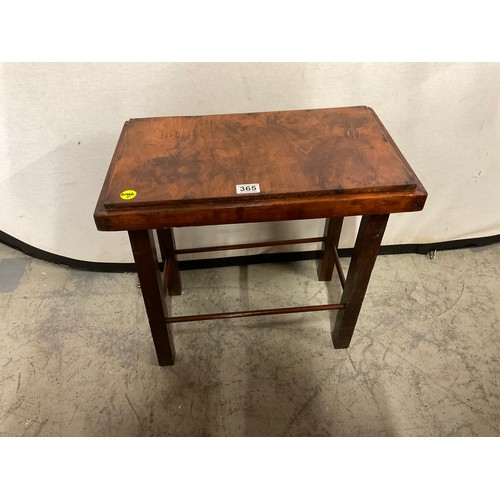 VINTAGE LAMP TABLE H20