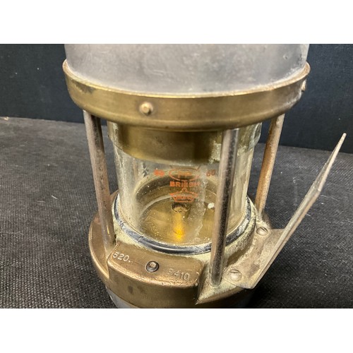 4 - VINTAGE WOLF MINERS LAMP H8”