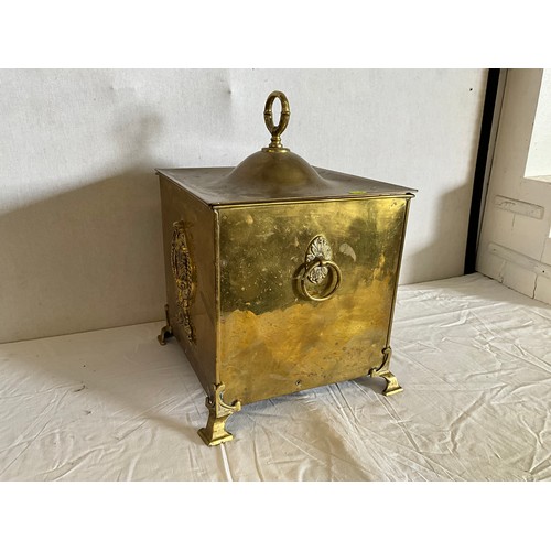 27 - LARGE EDWARDIAN BRASS COAL BOX WITH LINER H19 L12 W12”