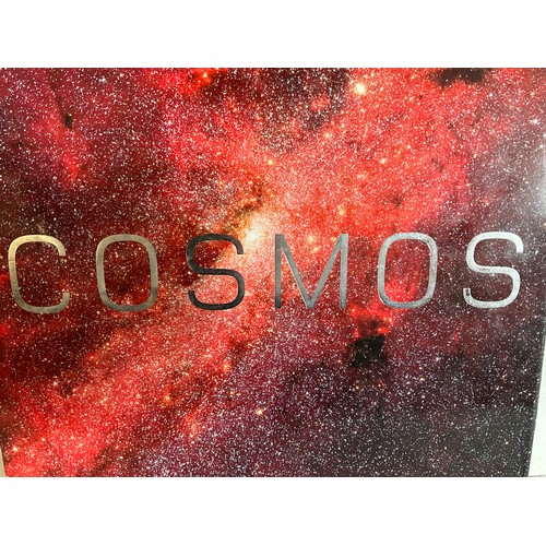 32 - LARGE HARDBACK BOOKS COSMOS BY DAVID SOBEL & GILES SPARROW