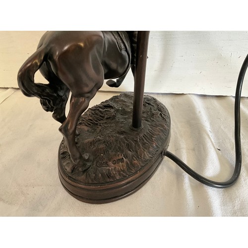 51 - MODERN EQUESTRIAN THEMED TABLE LAMP H17”