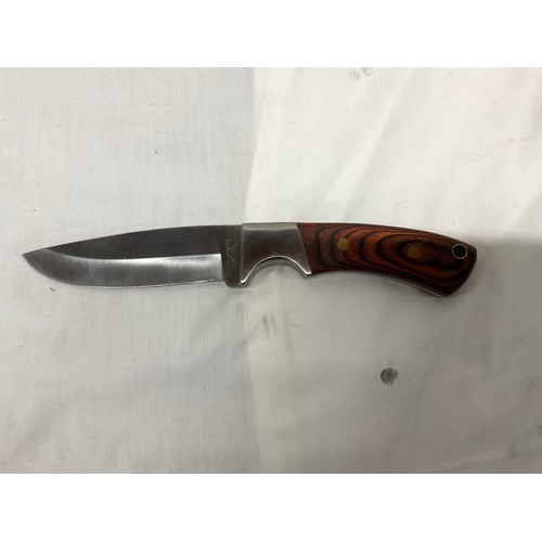 132 - MODERN HUNTING  KNIFE IN SHEATH HERBERTZ