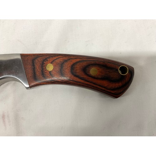 132 - MODERN HUNTING  KNIFE IN SHEATH HERBERTZ