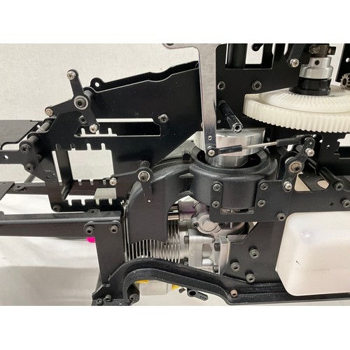 147 - HOBBY GRADE REMOTE CONTROL HELICOPTER FRAME AND ENGINE A/F