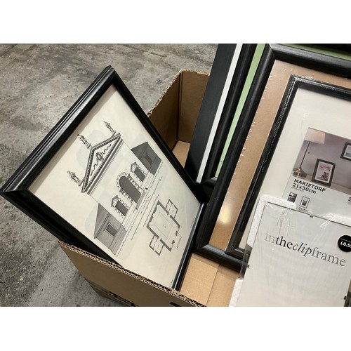 161 - BOX OF PICTURE FRAMES