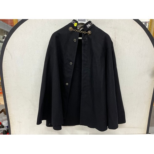 251 - VINTAGE POLICEMANS CLOAK TRUNCHEON HAND CUFFS ETC