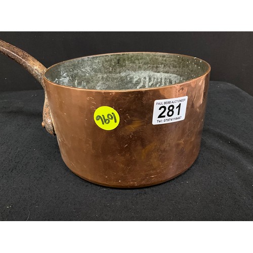 281 - HEAVY ANTIQUE COPPER SAUCEPAN