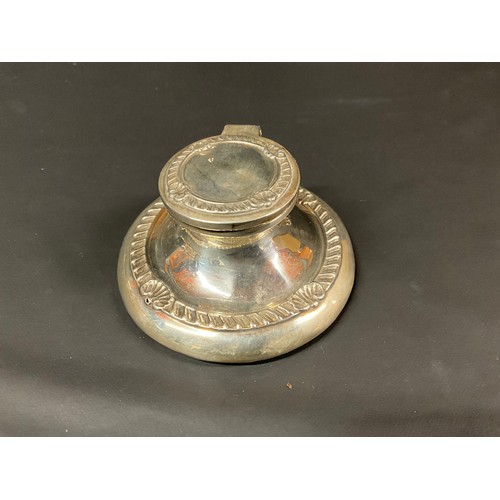 BOX OF COLLECTABLES - HALL MARKED CAPSTON INKWELL SPOON CONTINETAL 925 ...